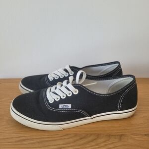 Vans Authentic Canvas Sneakers Shoes Size 7 Black Classic Womens